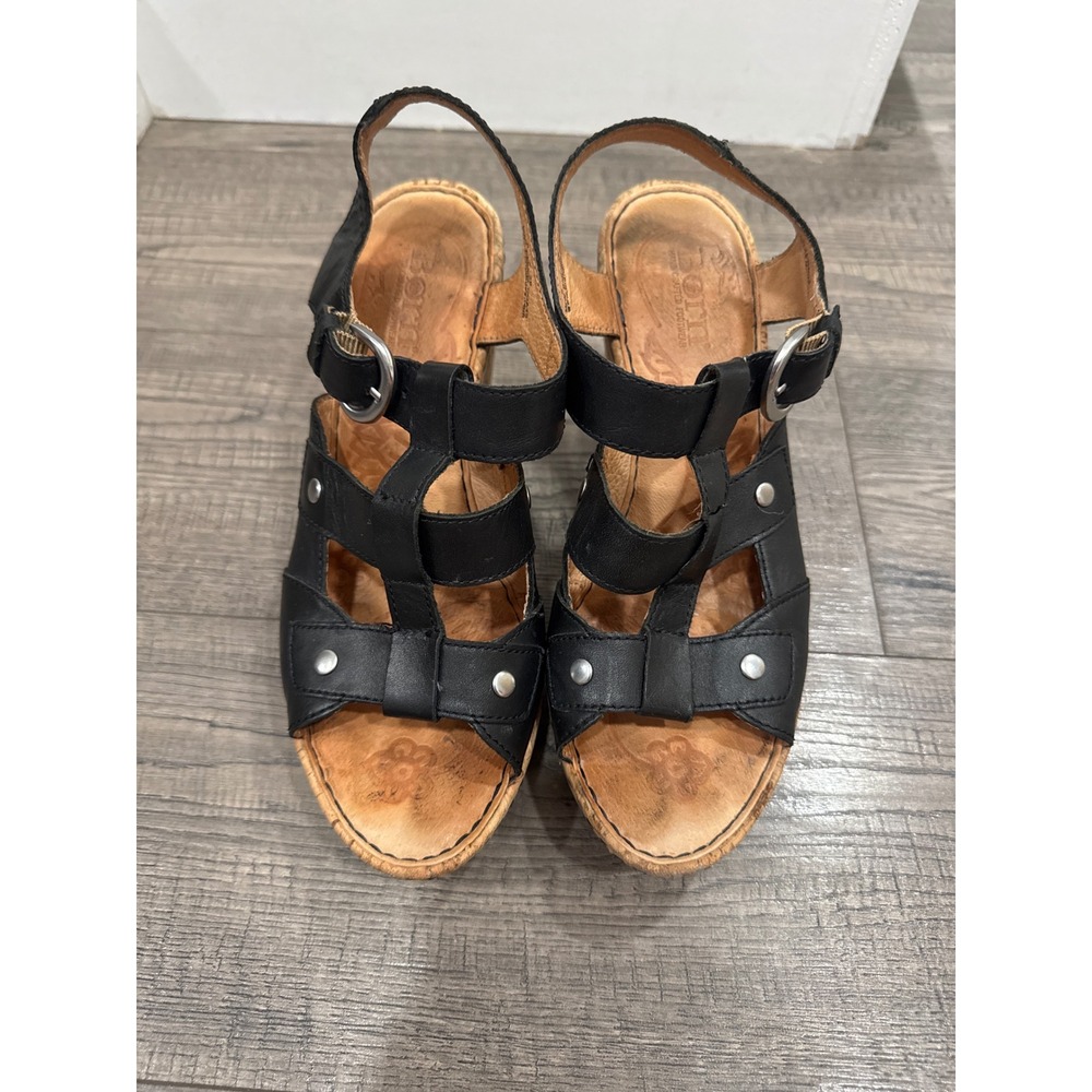 Born Black Leather Gladiator Cork Wedge Sandals Studded Strappy B96303 Size 8 39